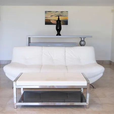 Pandora - 4 Bedroom Luxury Beach Front With Private Pool Polis