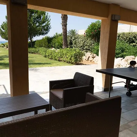 Pandora - 4 Bedroom Luxury Beach Front With Private Pool Villa