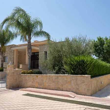 Pandora - 4 Bedroom Luxury Beach Front With Private Pool Villa