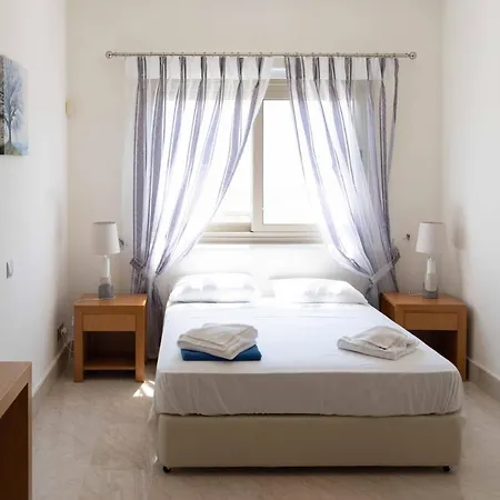 Villa Pandora - 4 Bedroom Luxury Beach Front With Private Pool Polis